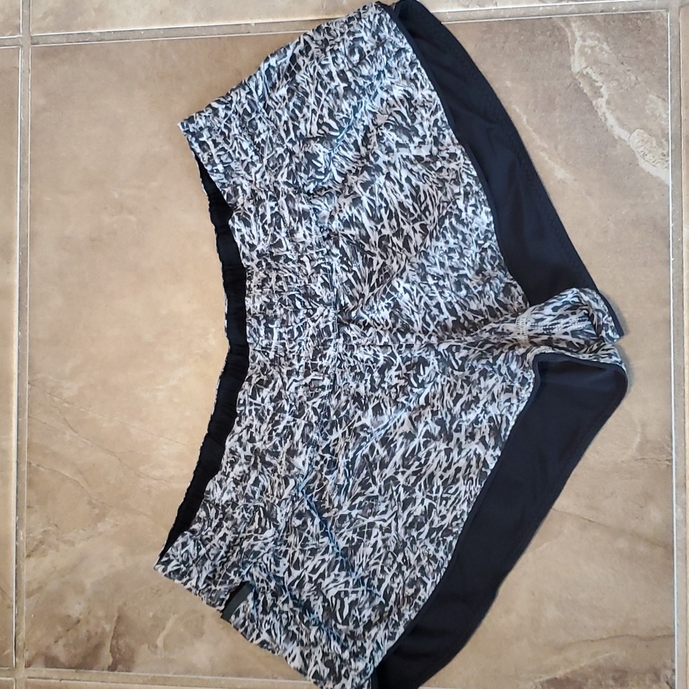 Lululemon surf short II